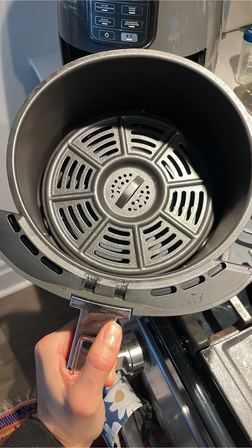 Ninja Air Fryer - Great Condition! - photo 2
