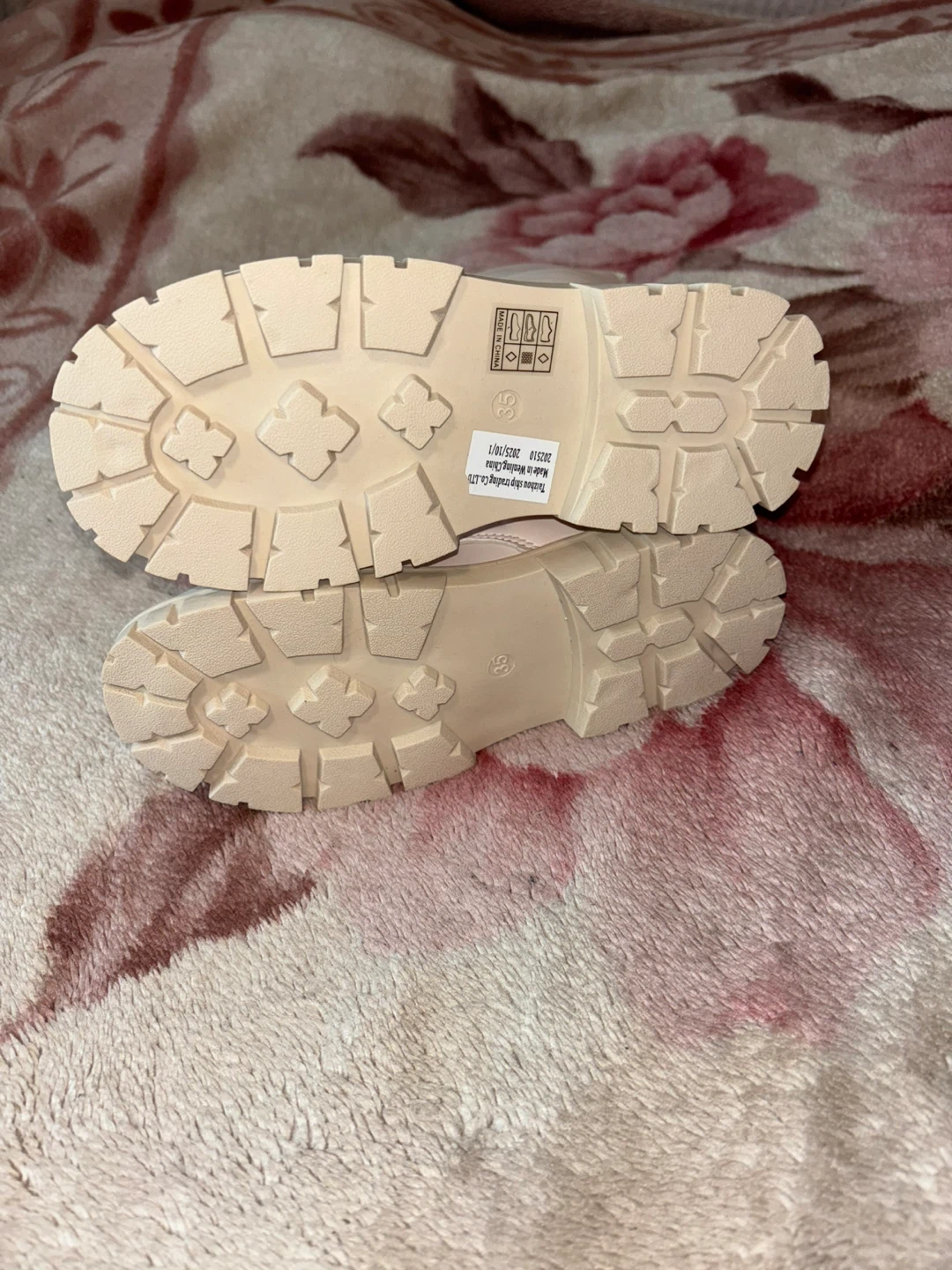 Beige Lace-Up Boots - Kids Size 35 - photo 5