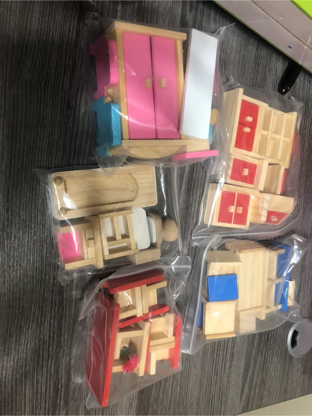 NEW- 35-Piece Small Wooden Doll House  Furniture Set - photo 2