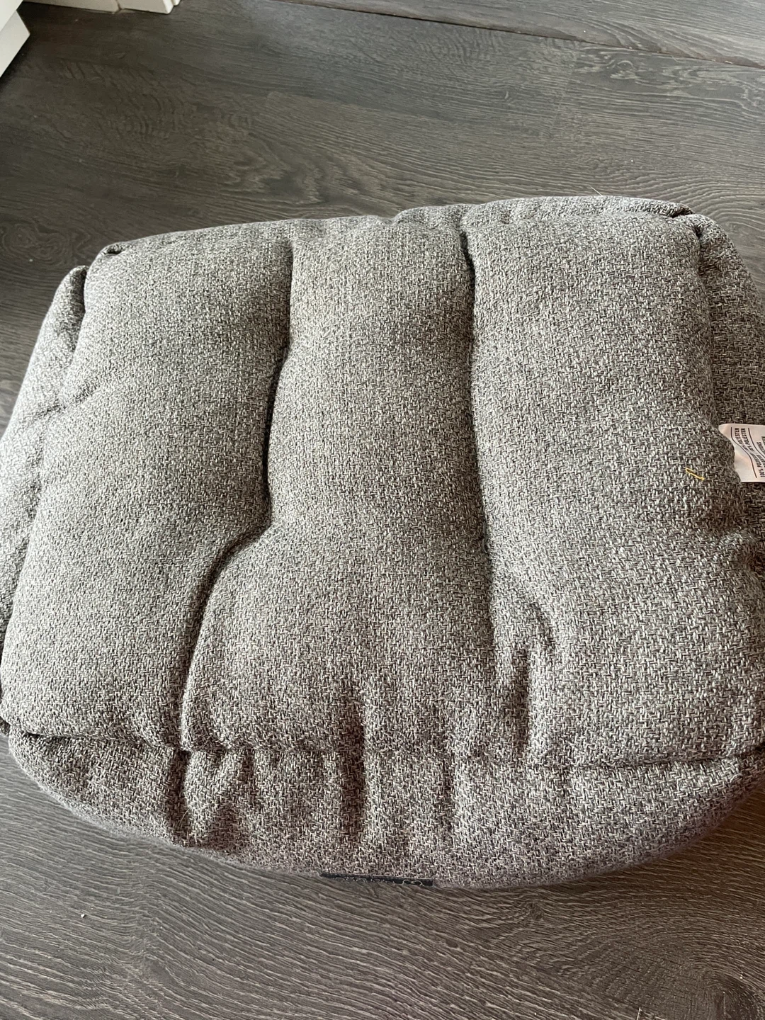 Free Reversible Dog Bed (with grey blanket) - photo 2
