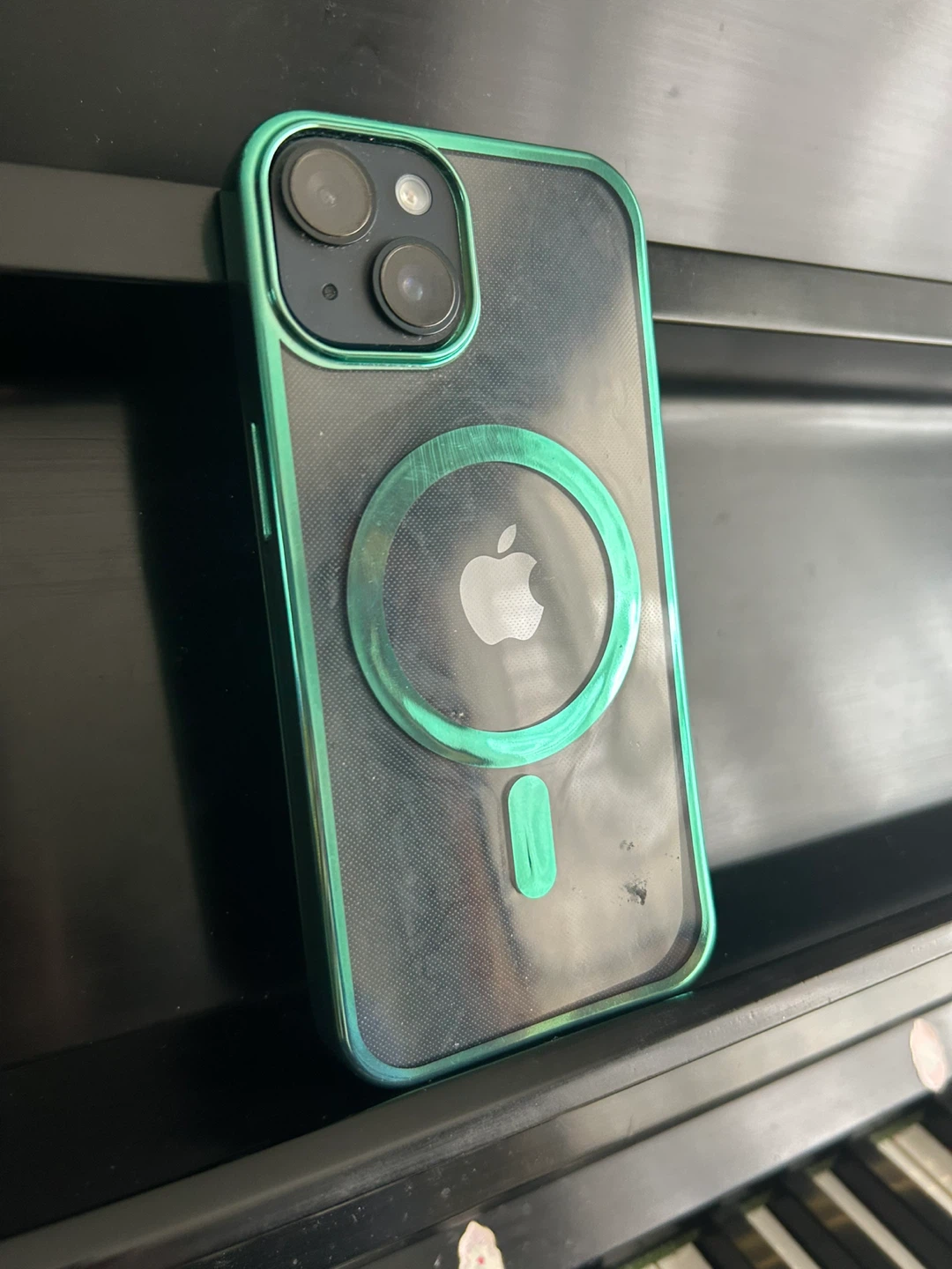 Green iPhone 14