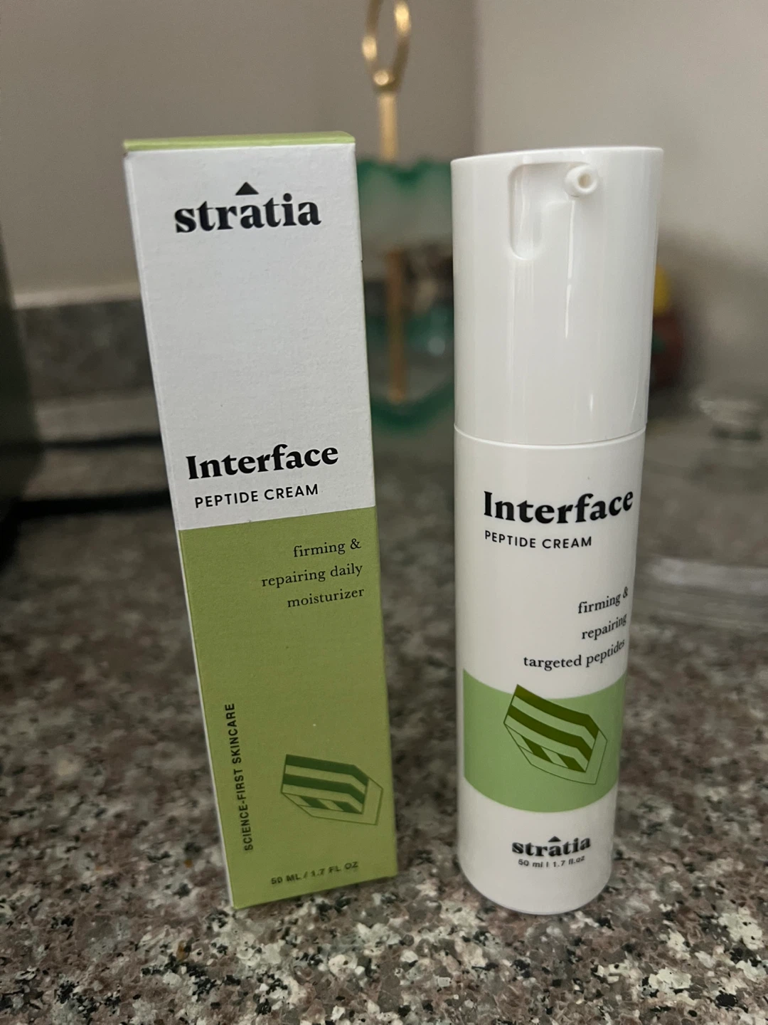 Stratia Interface Moisturizer