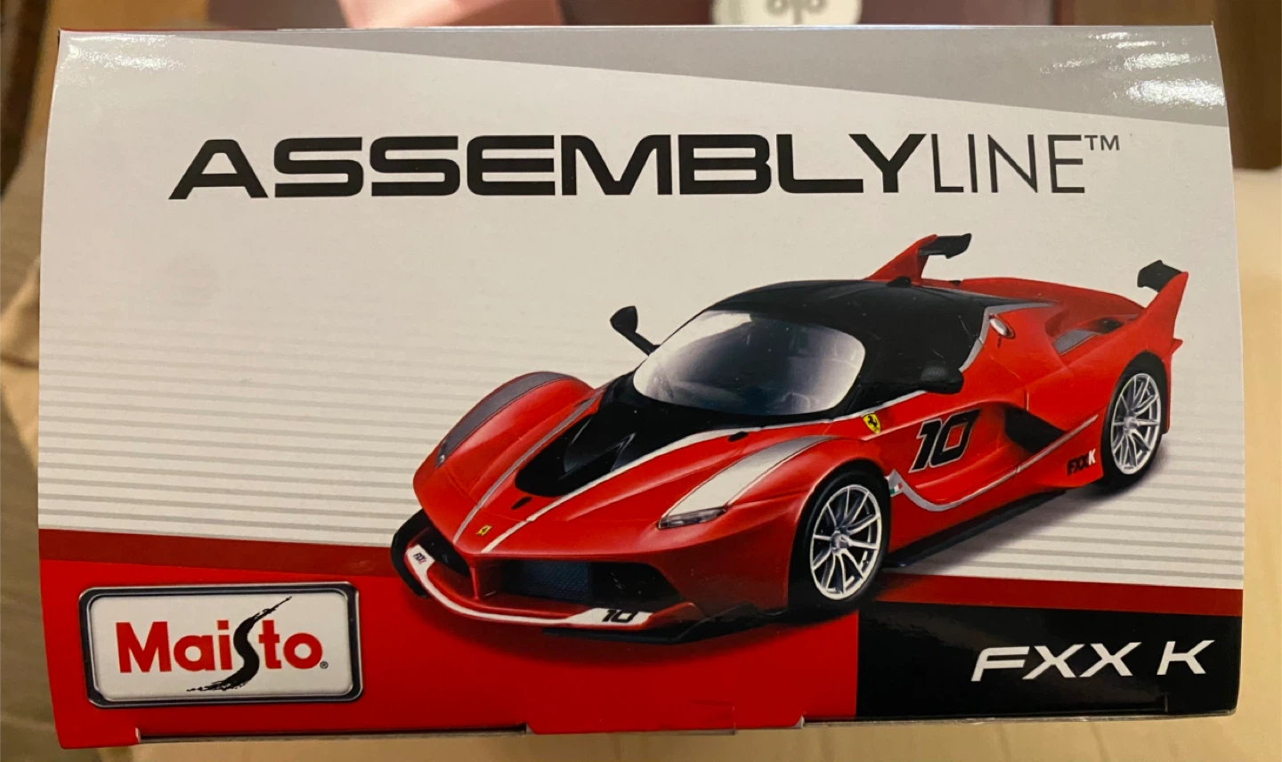 Maisto Ferrari FXX K 1/24 Die-Cast Model Kit - New - photo 3