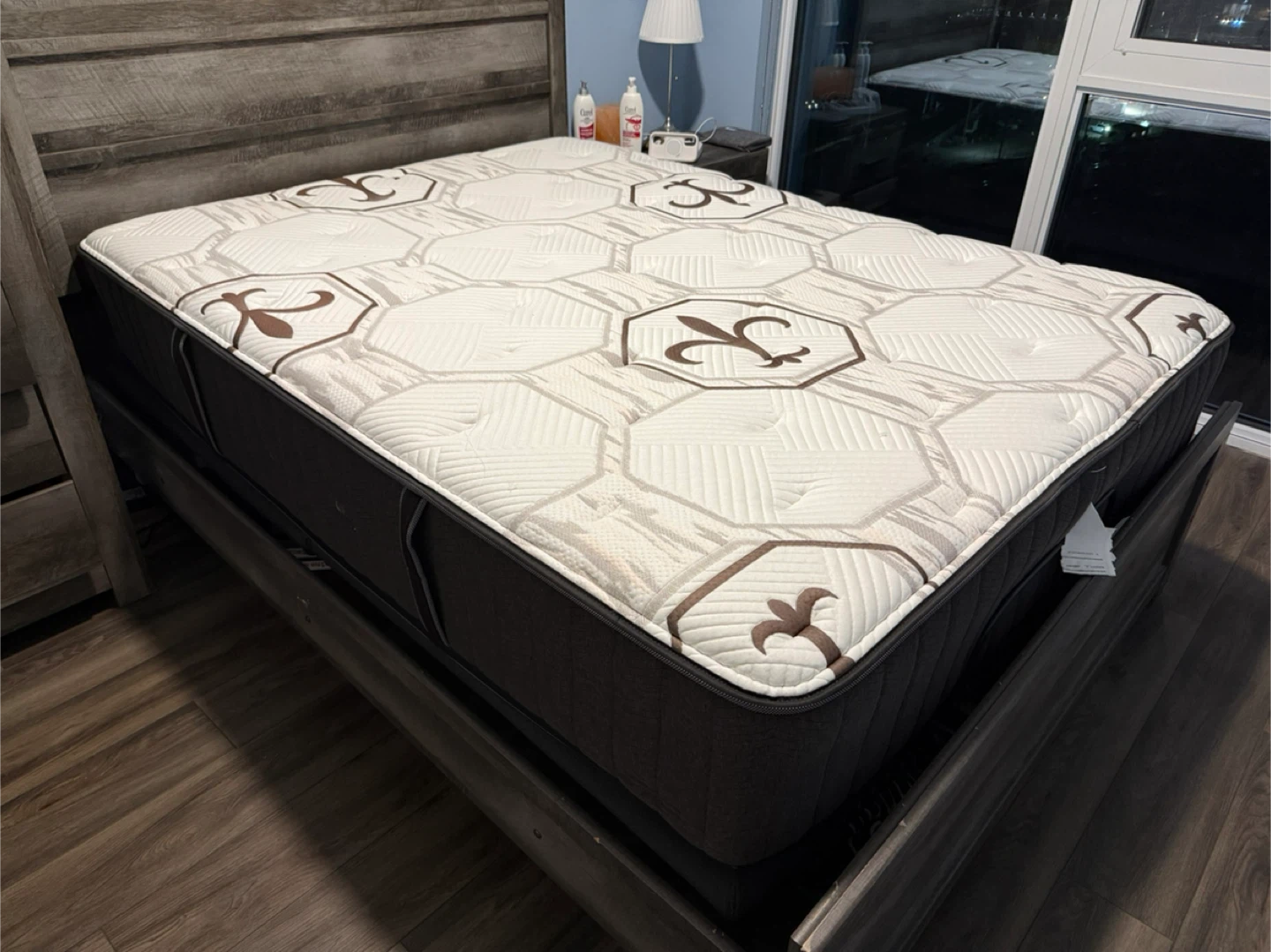 Queen Size Stearns & Foster Mattress