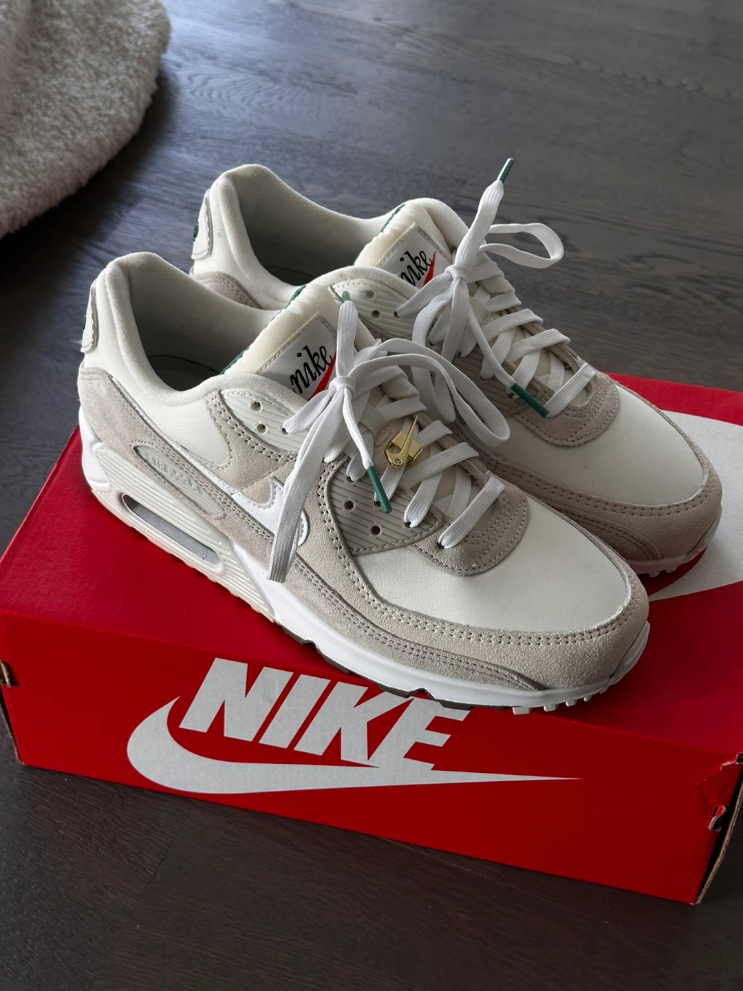 Nike Air Max 90 SE - First Use (Limited) - 9US Men’s - photo 3