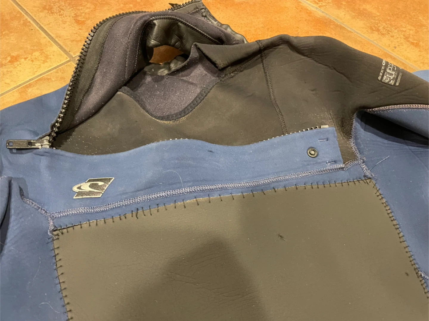 O'Neill Superfreak Wetsuit 4:3 (men’s large) - photo 4