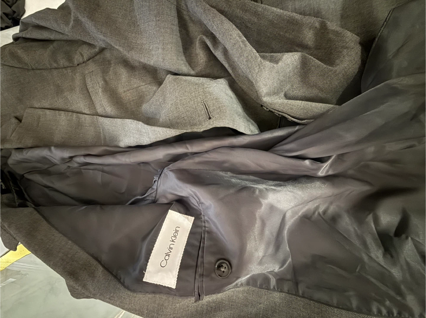 30 pieces Mixed  Men,S Clothing Lot - Old Navy, Calvin Klein, XL - photo 2