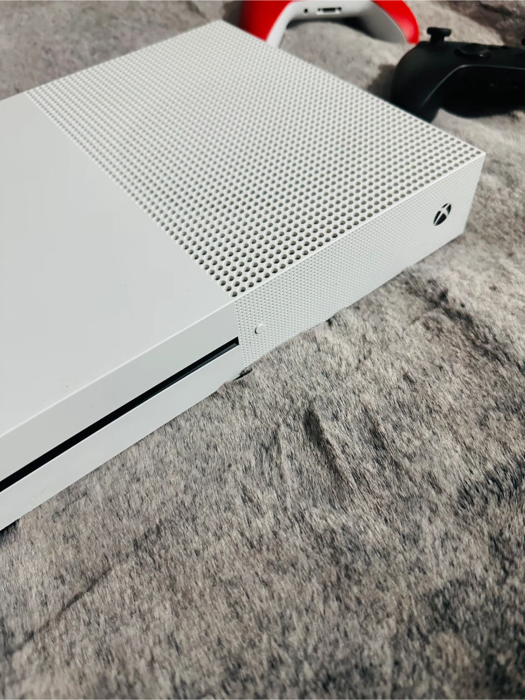 Xbox One S White Console - photo 2