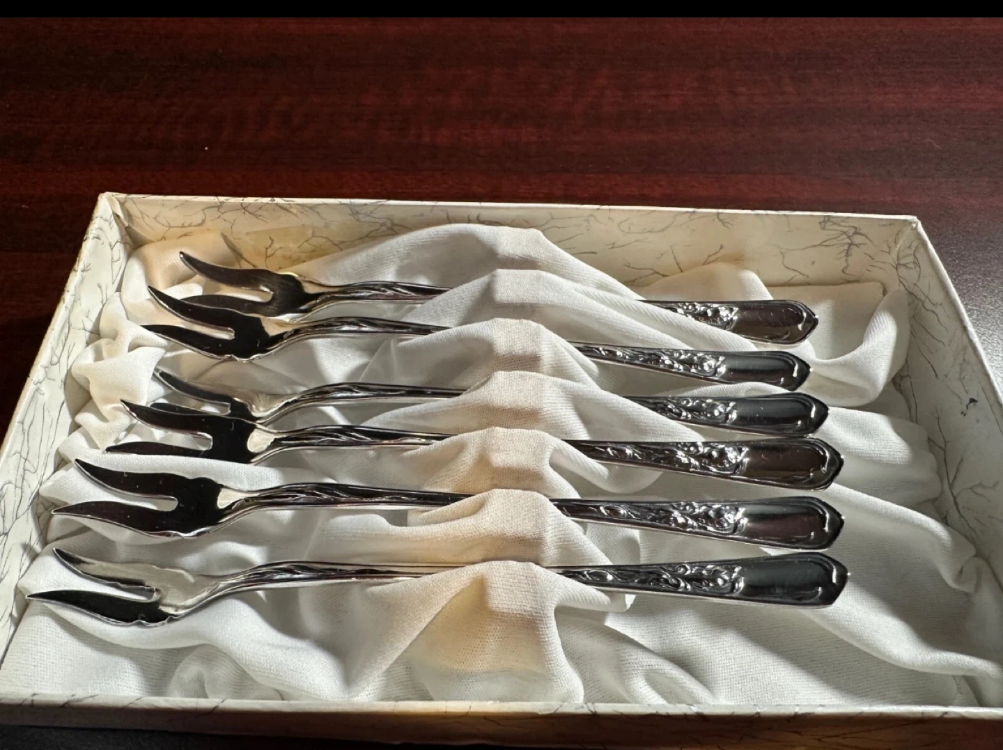 Plata Elegante Pesa Silver Plate Forks Set