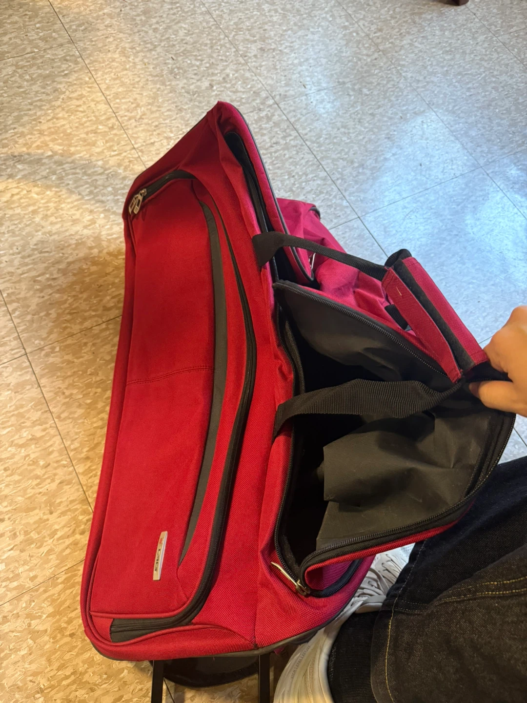 TAG Red Rolling Suitcase - photo 3