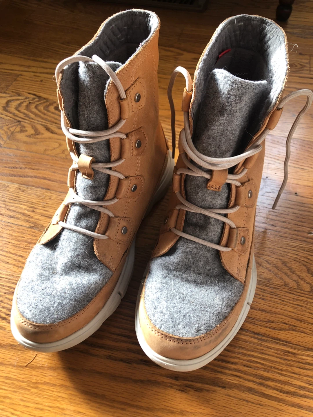 Sorel Explorer Joan Felt Boots - Size 8 - photo 4