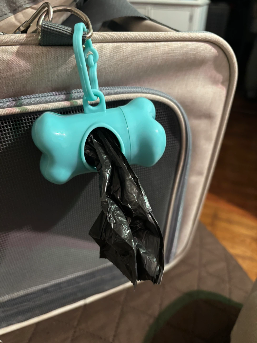 PETRAVELINE Pet Carrier - Like New! - photo 3