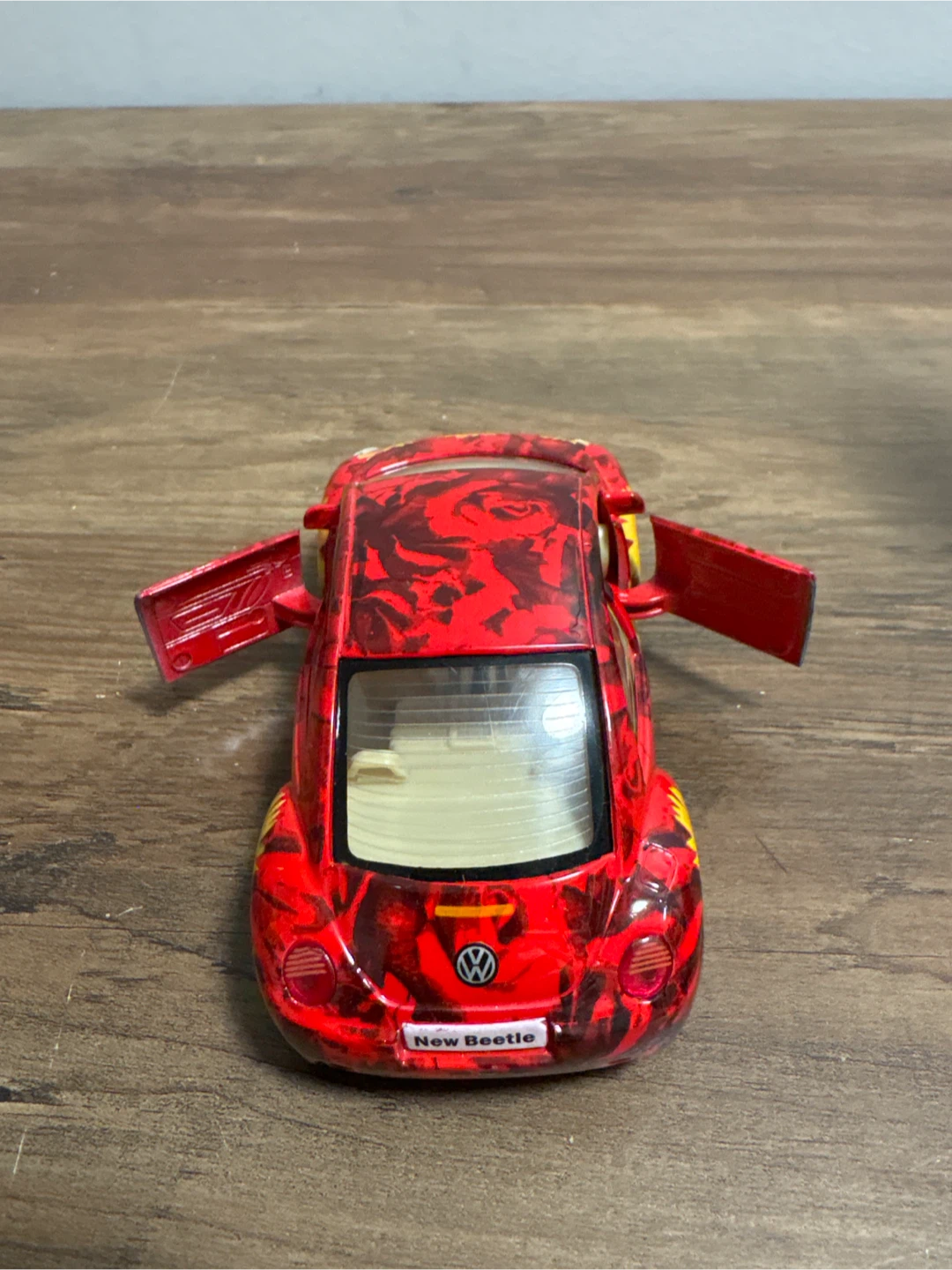 Volkswagen New Beetle Toy Car 1.32 - photo 5