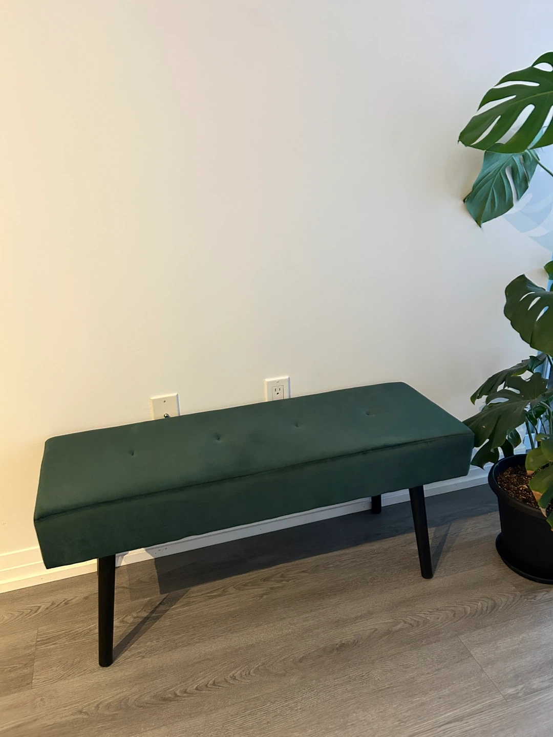 Karnell 39.4” velvet upholstered bench by Mercer41