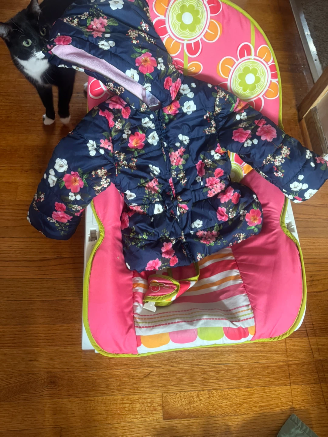 Baby Bundle: Floral Puffer Jacket & Jeans - photo 3