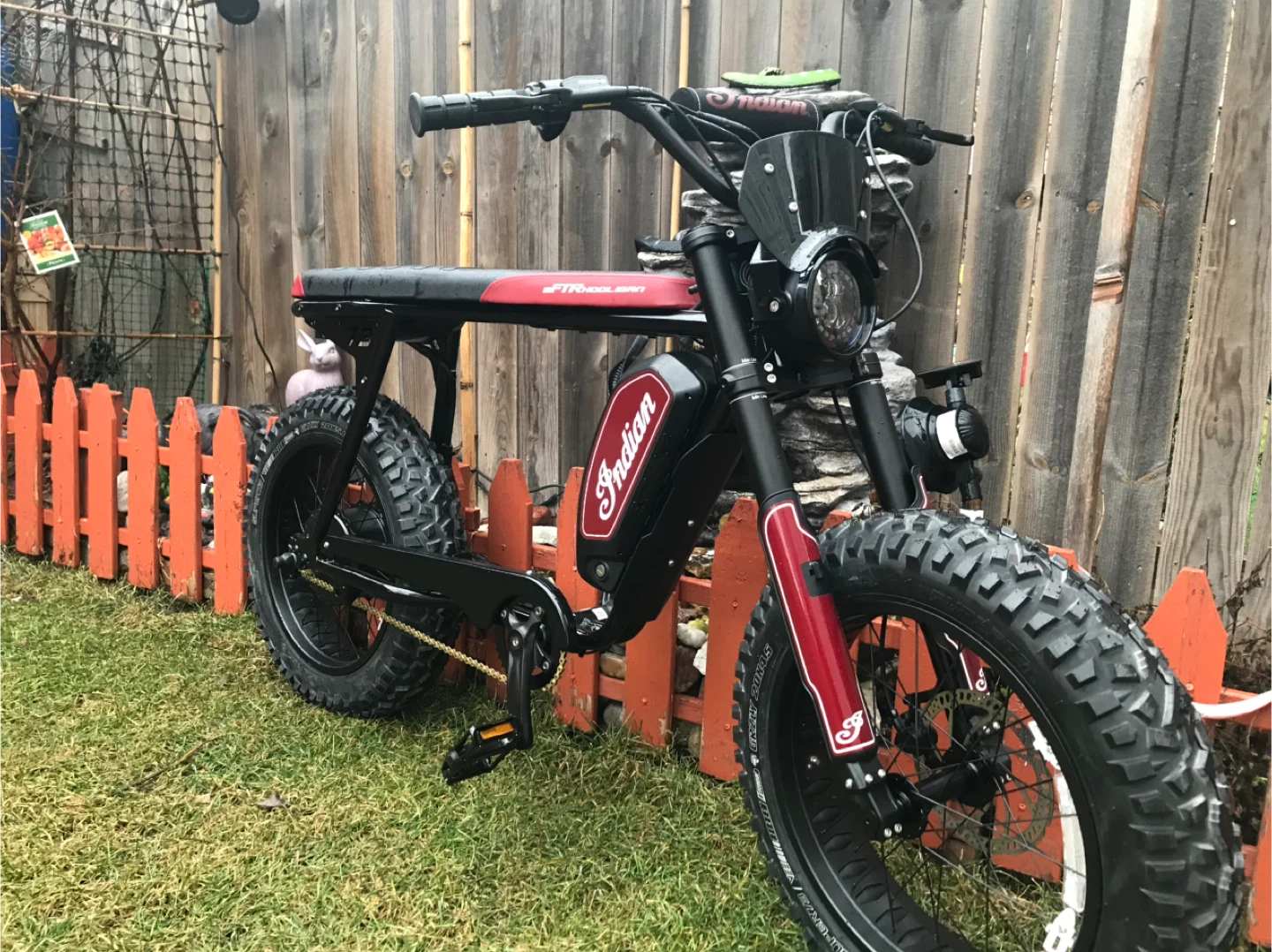 Indian eFTR HOOLIGAN 1.2 Electric Bike - photo 2