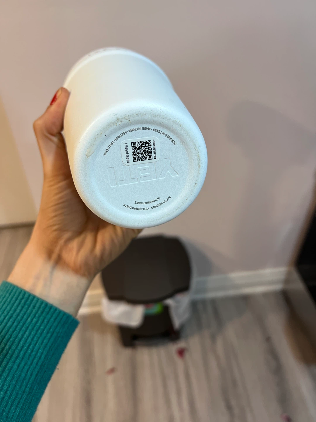 Yeti White Tumbler - photo 3