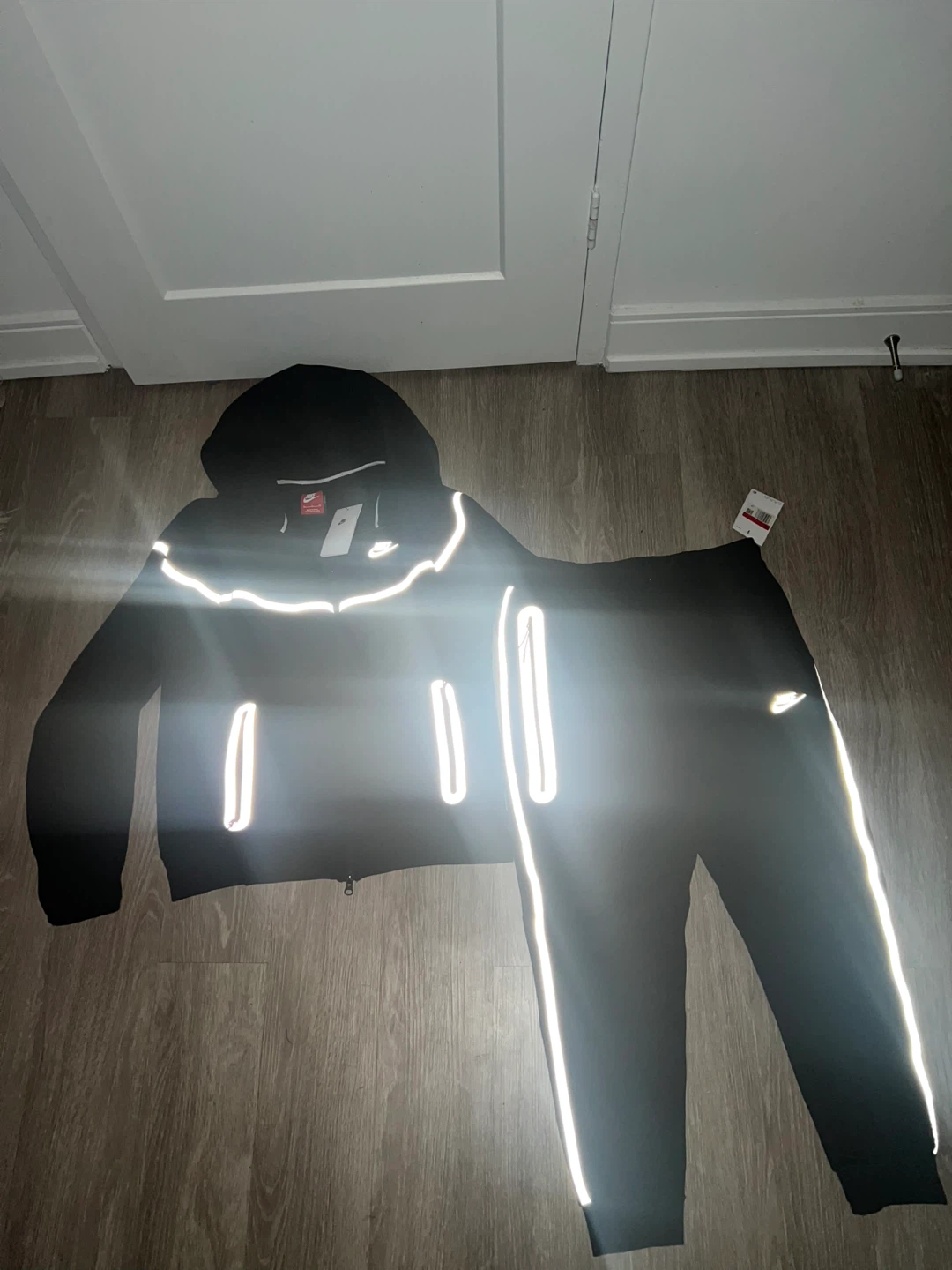Nike Tech Fleece Black Tracksuit On SALE ! - photo 3