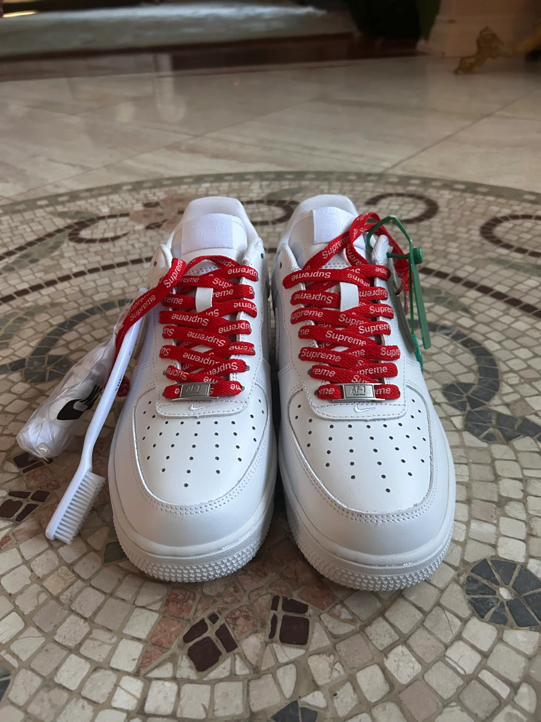 Nike supreme airforce 1’s - photo 2