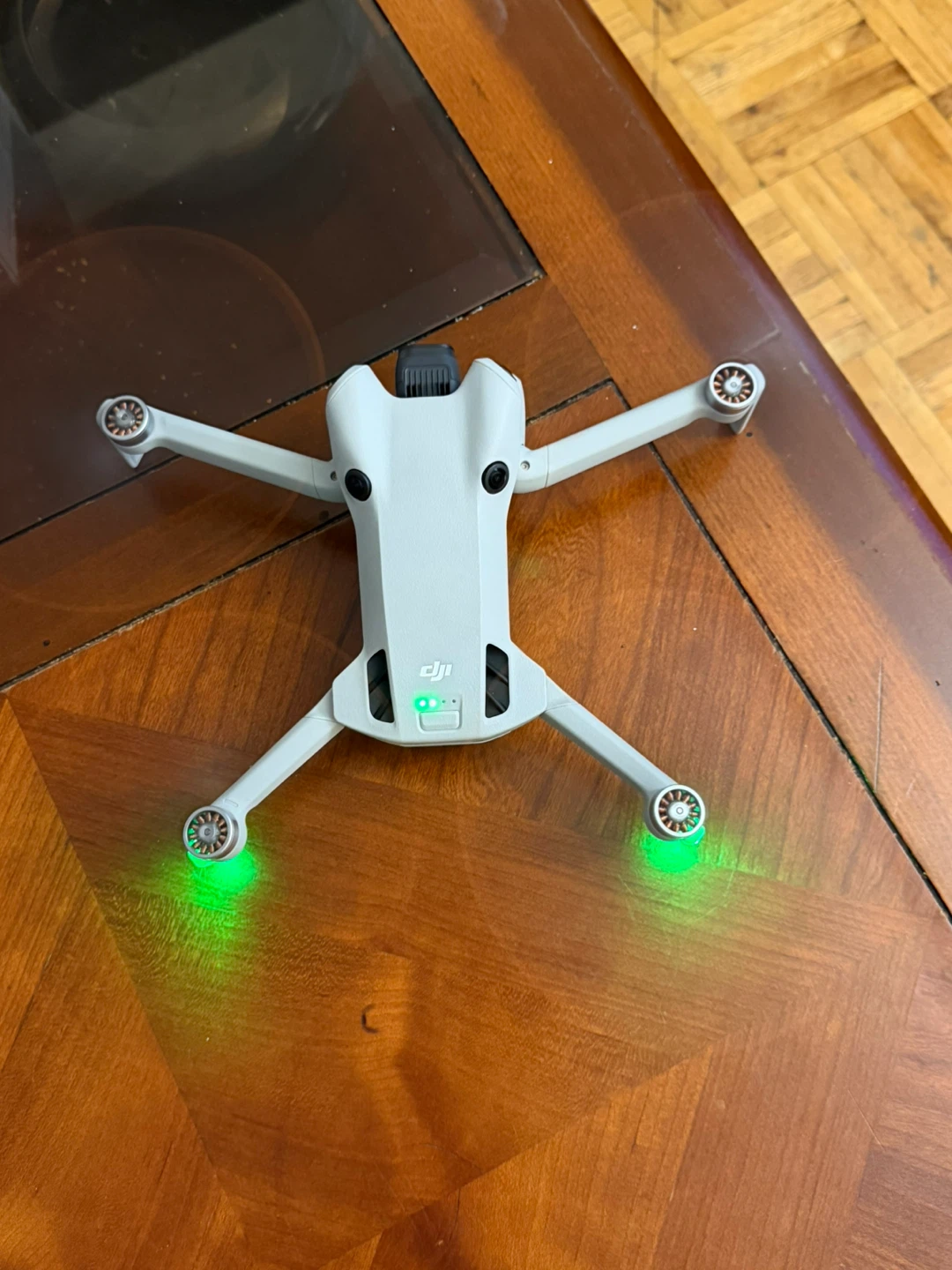 DJI Mini 4 Pro Drone - photo 2