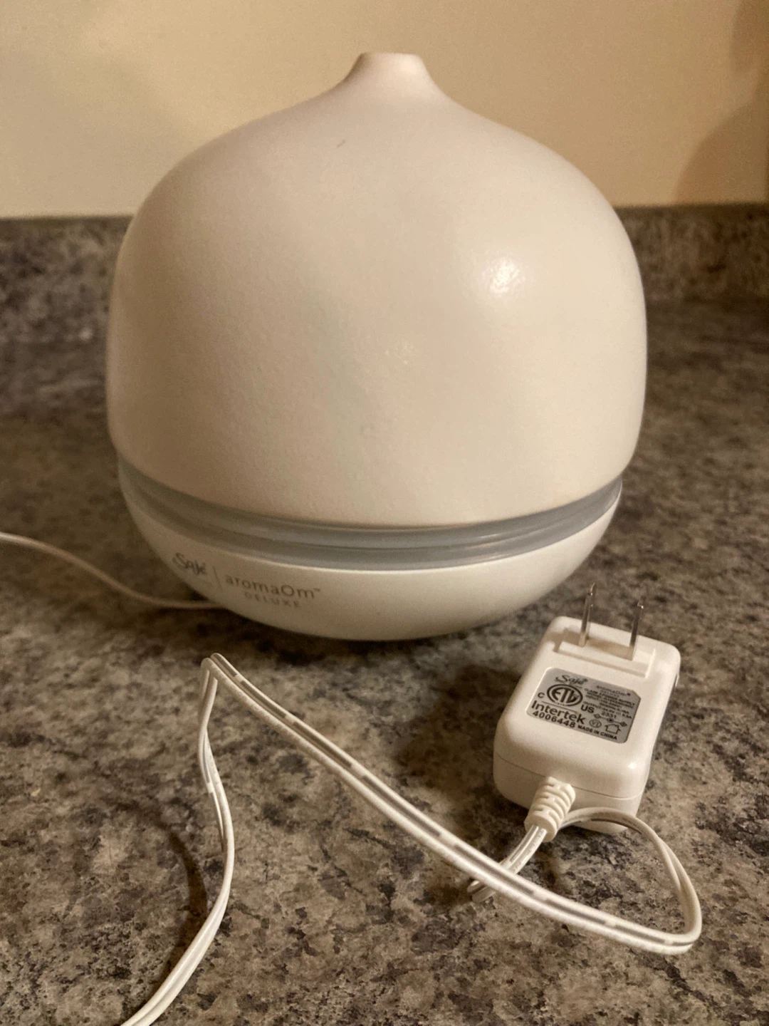Saje Aroma Om Deluxe Diffuser with Stress Release Blend - photo 2