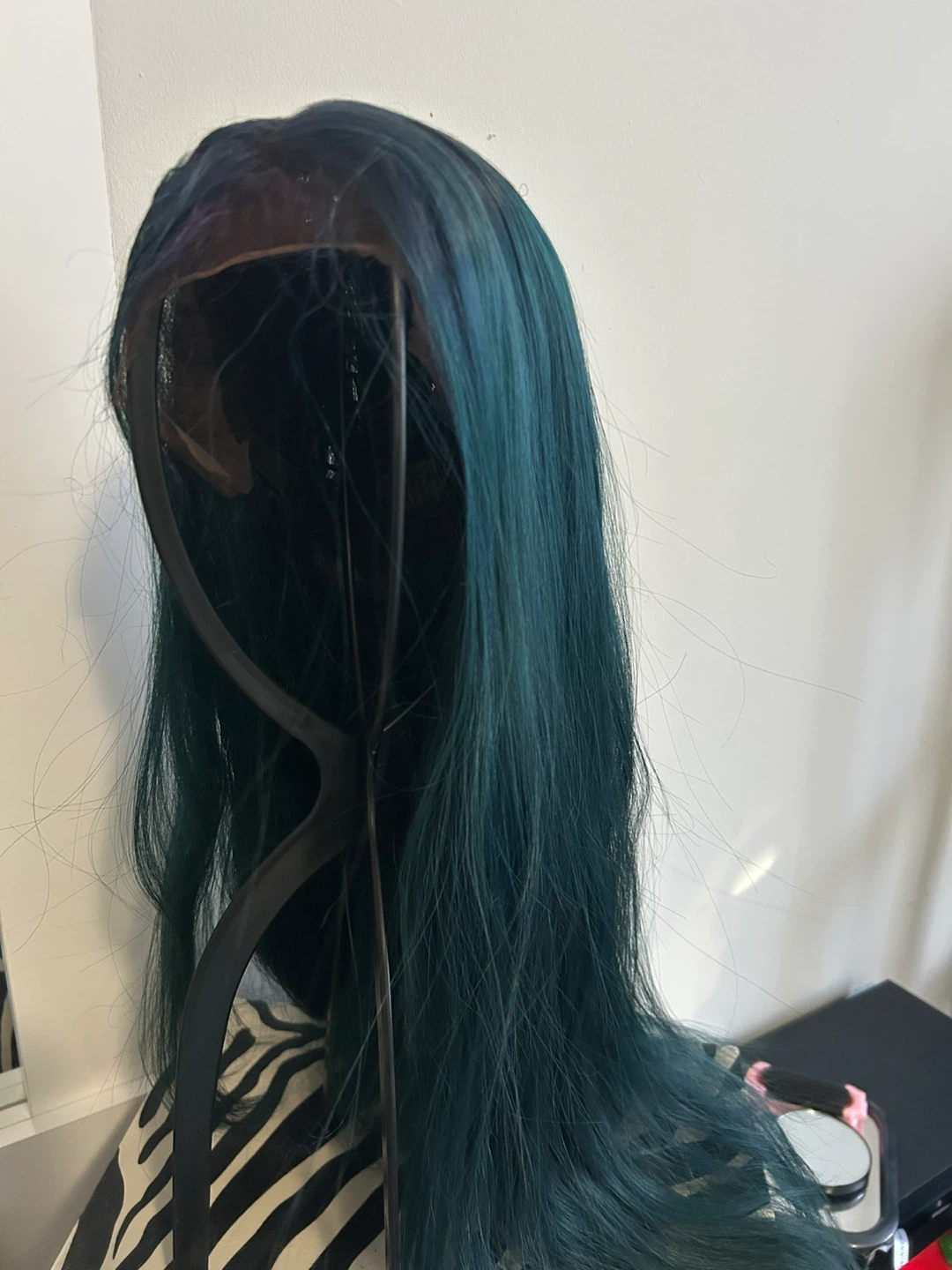 New Its a Wig! Swiss lace wig