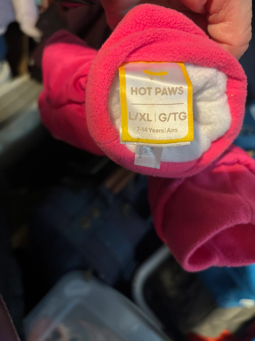 Gloves for kids 3 dollars each - photo 4