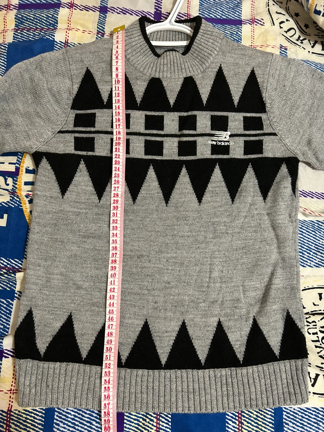 New Balance Grey Patterned Sweater - Size Small - photo 3