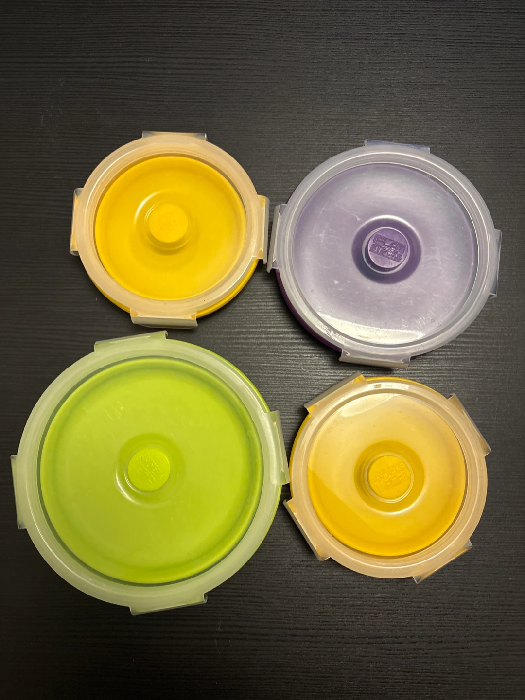 Flat Stacks Collapsible Silicone Containers