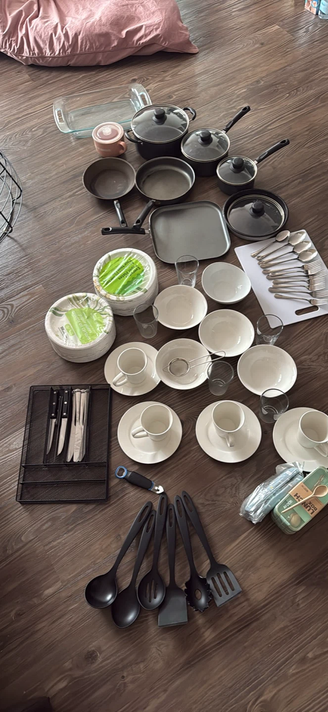 Kitchenware Set - Pots, Pans, Dishes, Cutlery