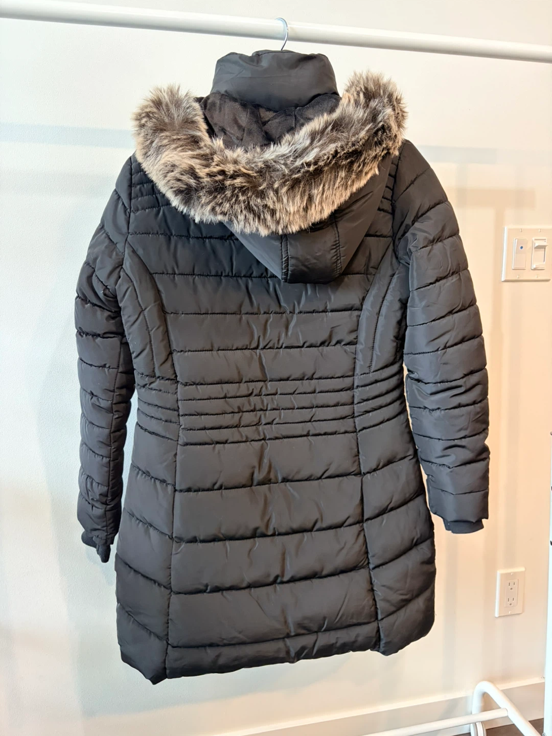 Black Puffer Coat with Faux Fur Trim - photo 2