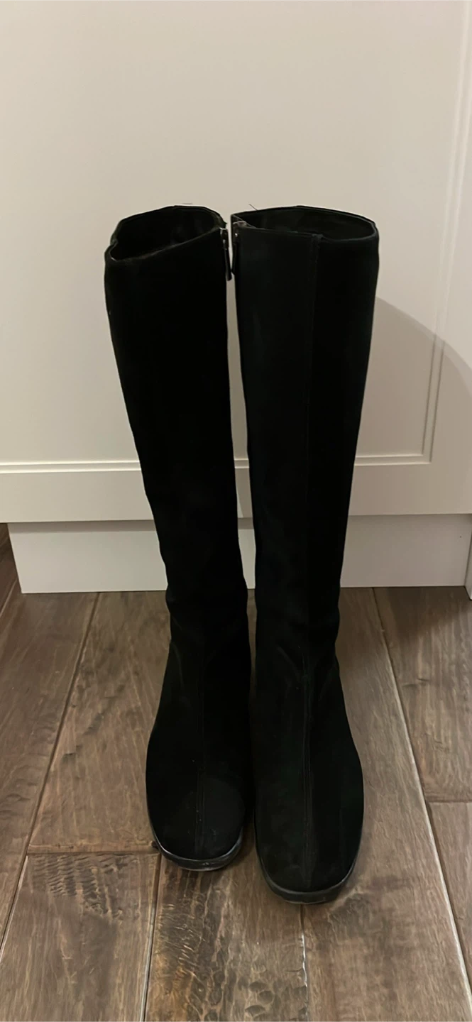 Aquatalia Waterproof Suede Boots