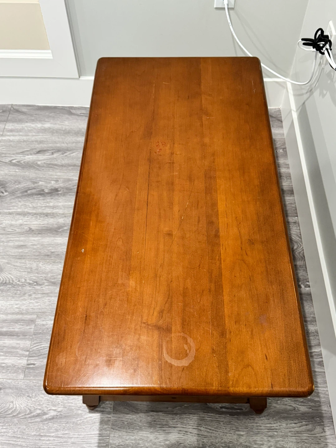 Vintage Vilas Solid Wood Coffee Table - photo 3