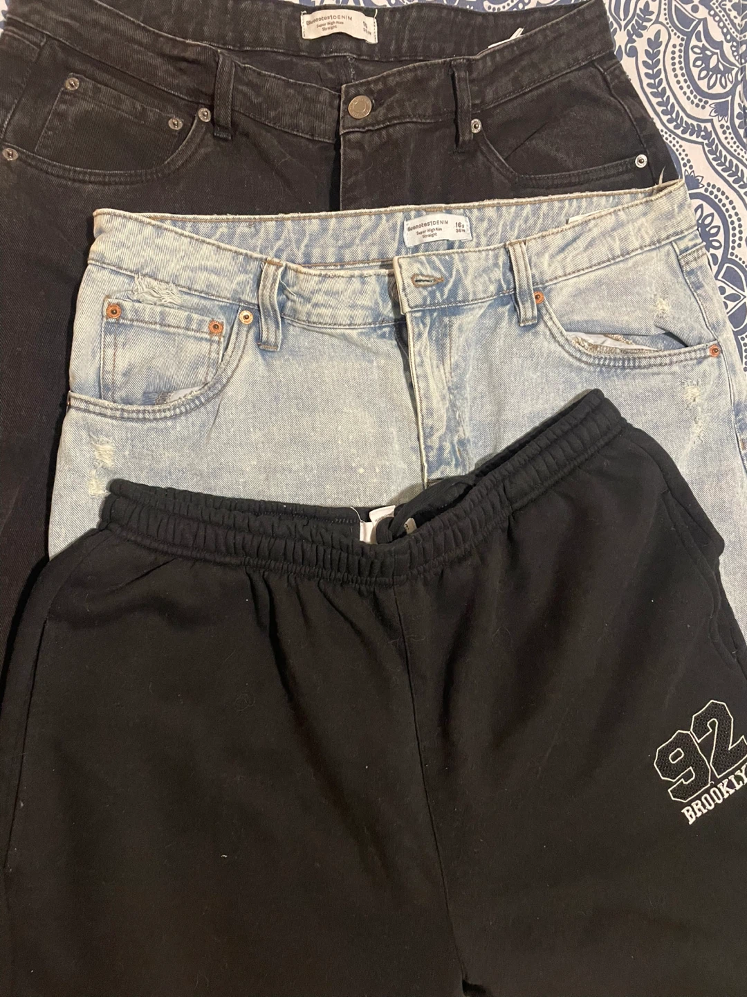 Bundle - 2 Jeans and 1 sweatpants