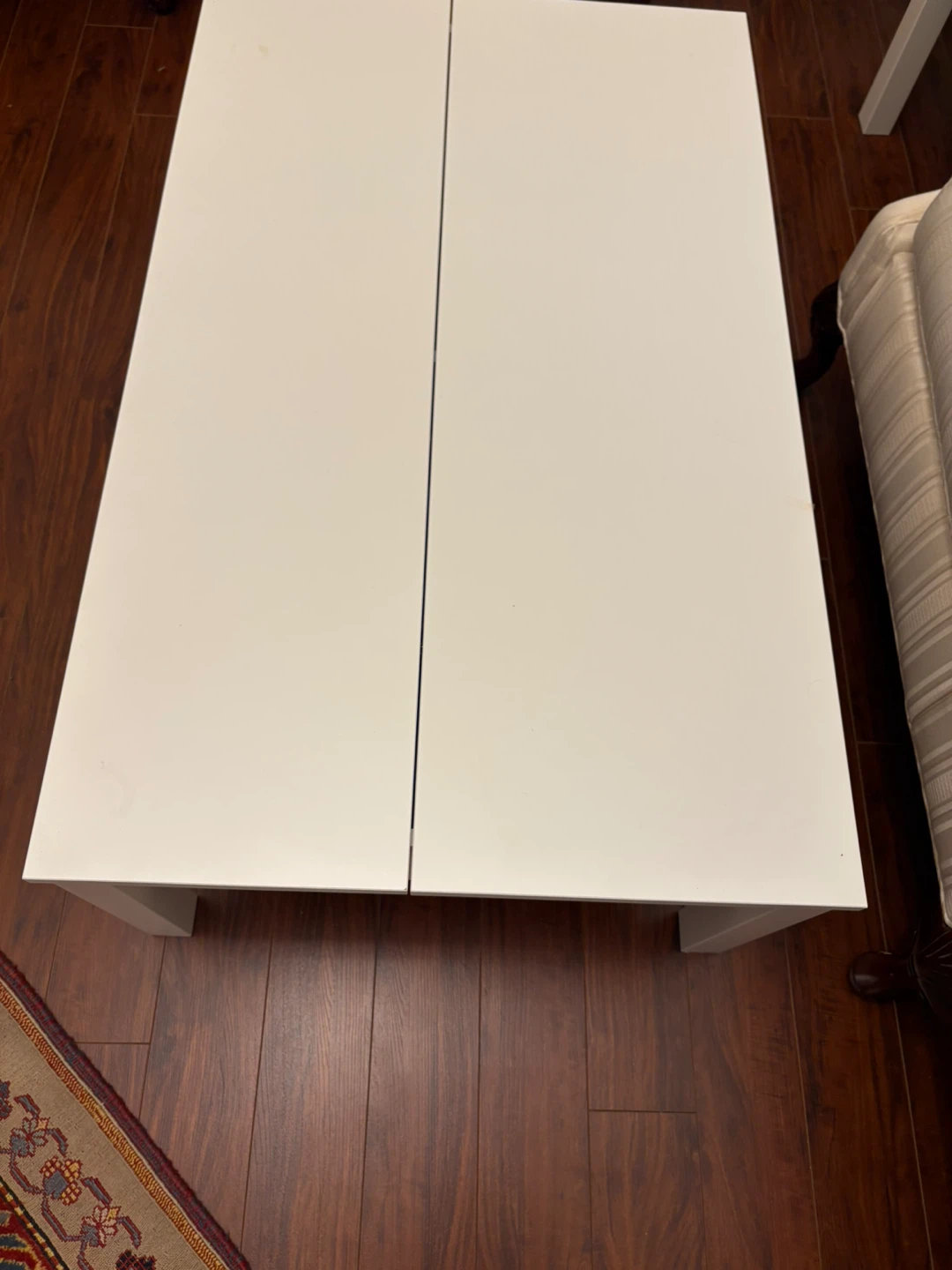 White Lift-Top Coffee Table