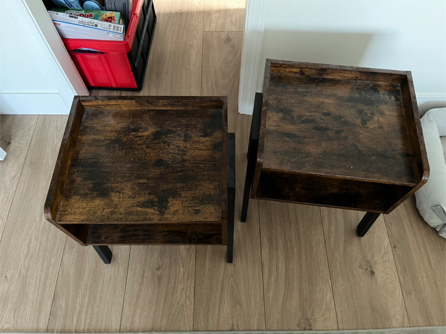 Set of 2 Brown Wood Nightstands - photo 3