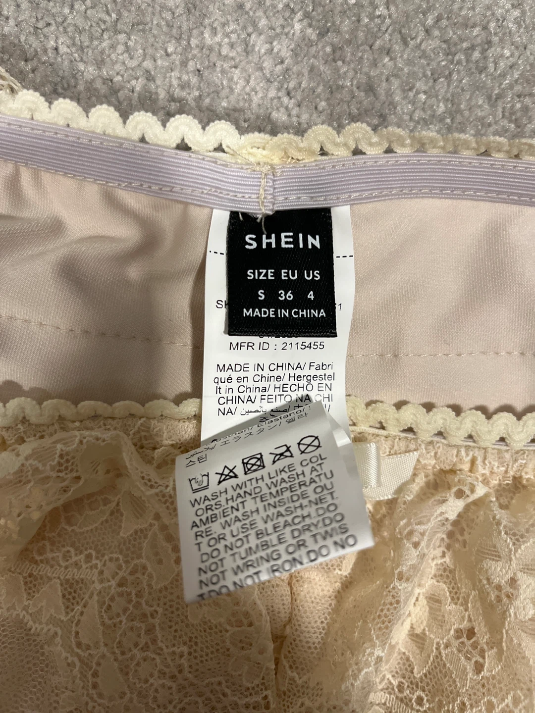 Shein Lace Shorts - Size S - photo 3