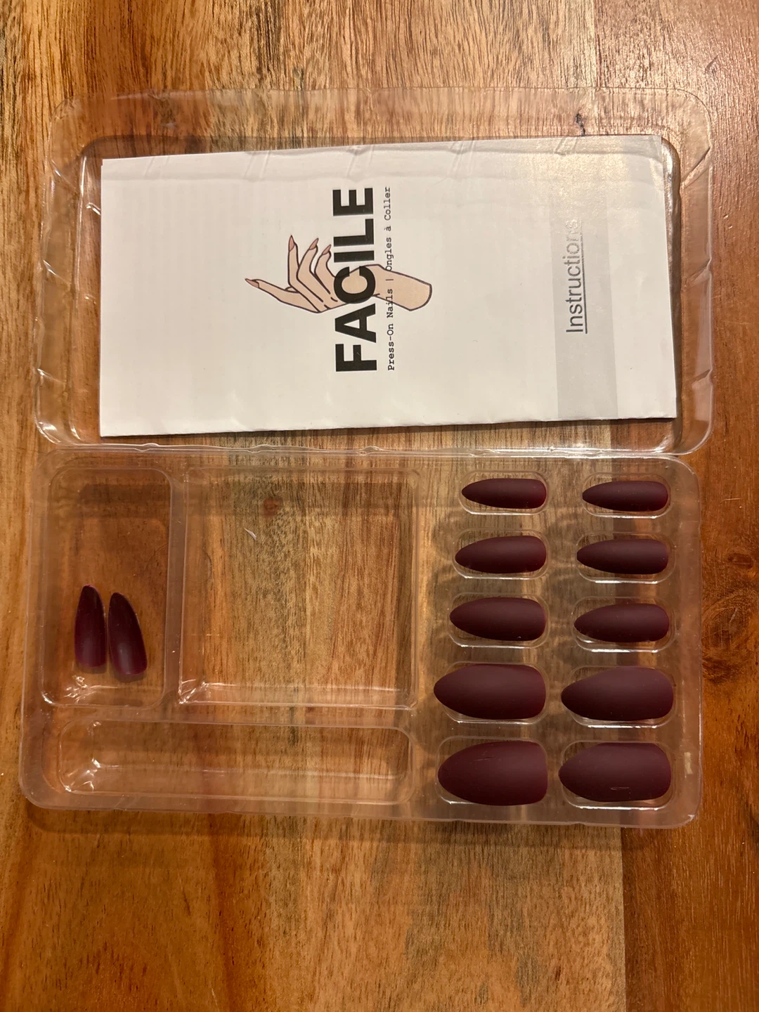 Facile Press-On Nails