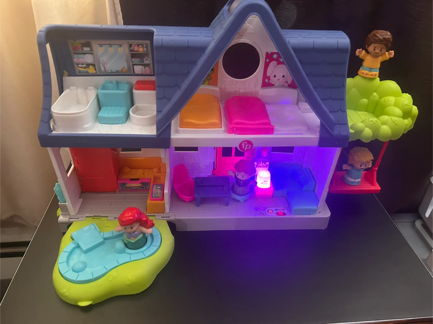 FisherPrice Dollhouse - photo 2