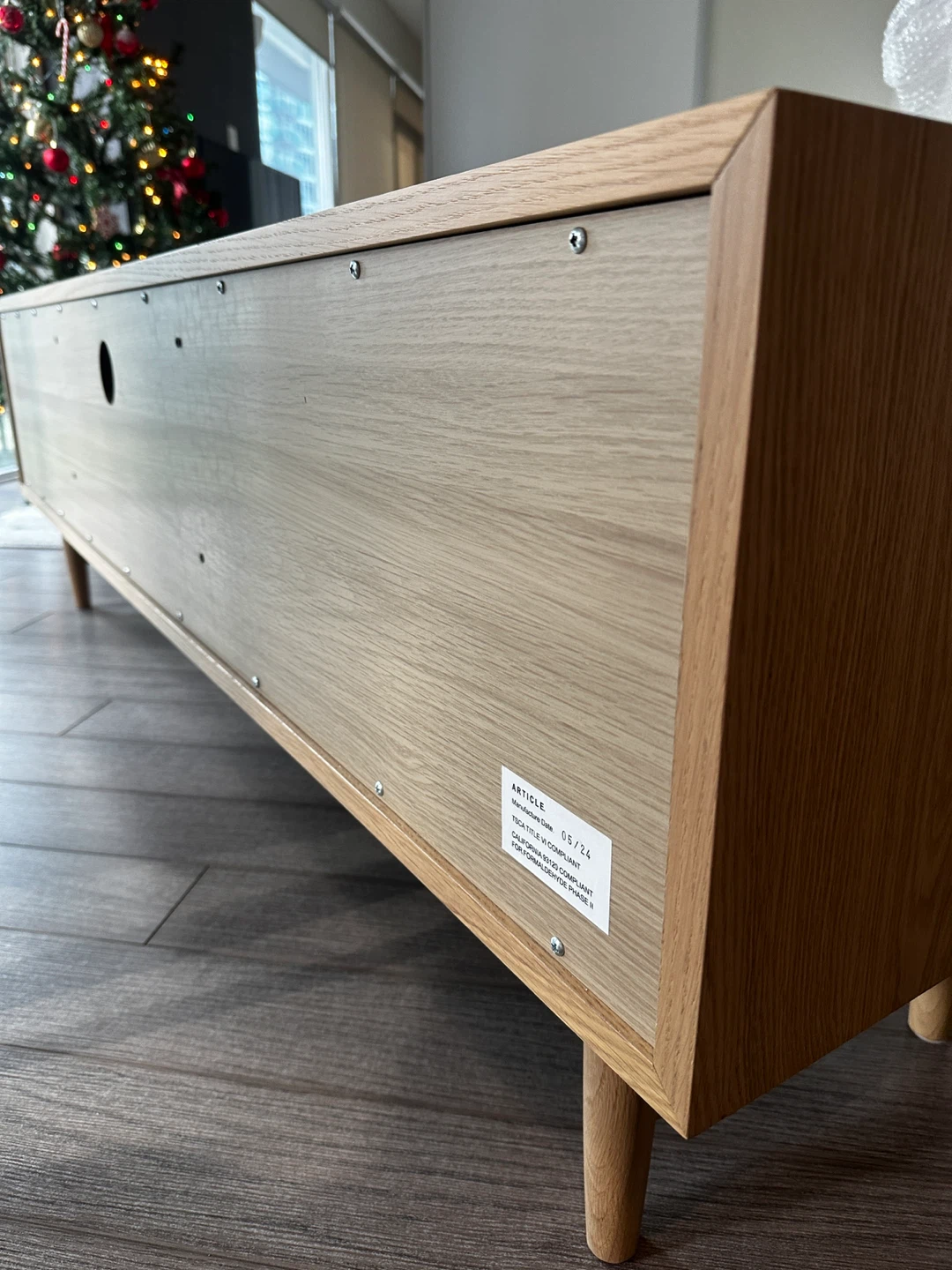 Article Lenia TV Stand 63” - Walnut - photo 5