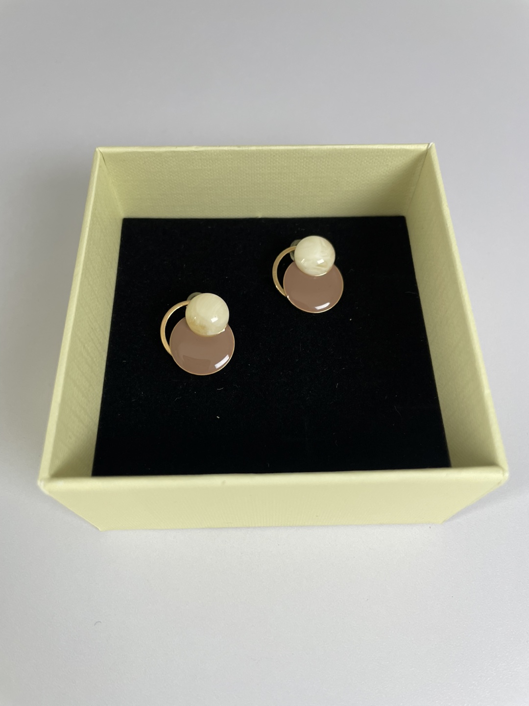 Cute Earrings - Brown & Gold