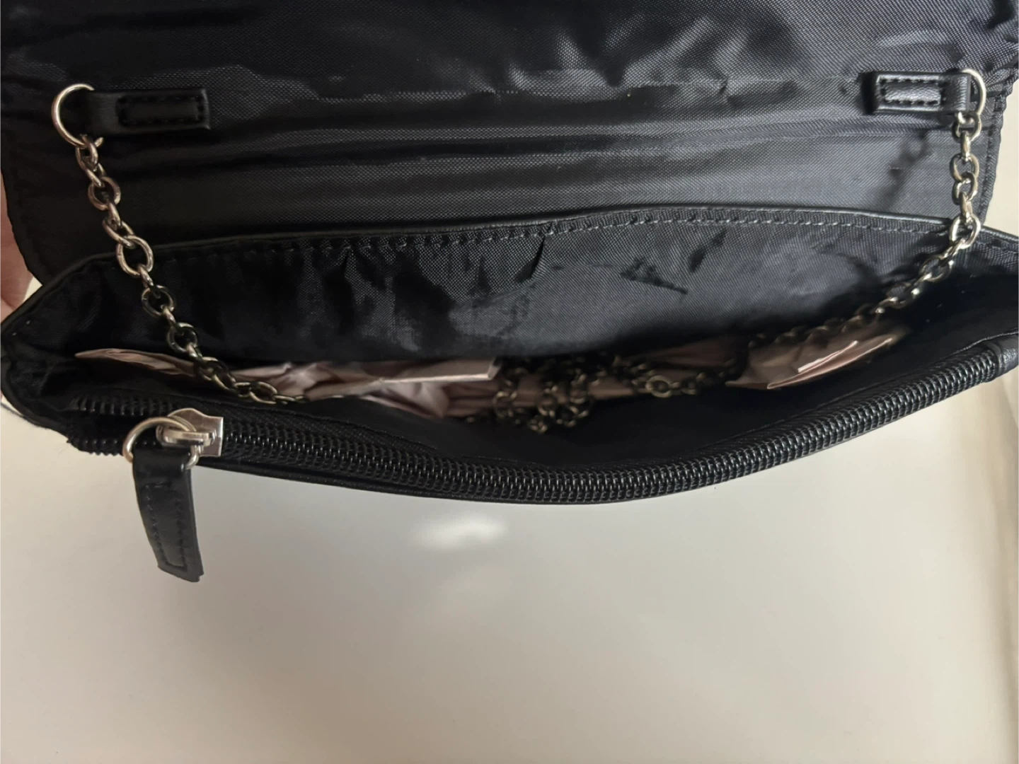 Guess Black Clutch with Chain - photo 5