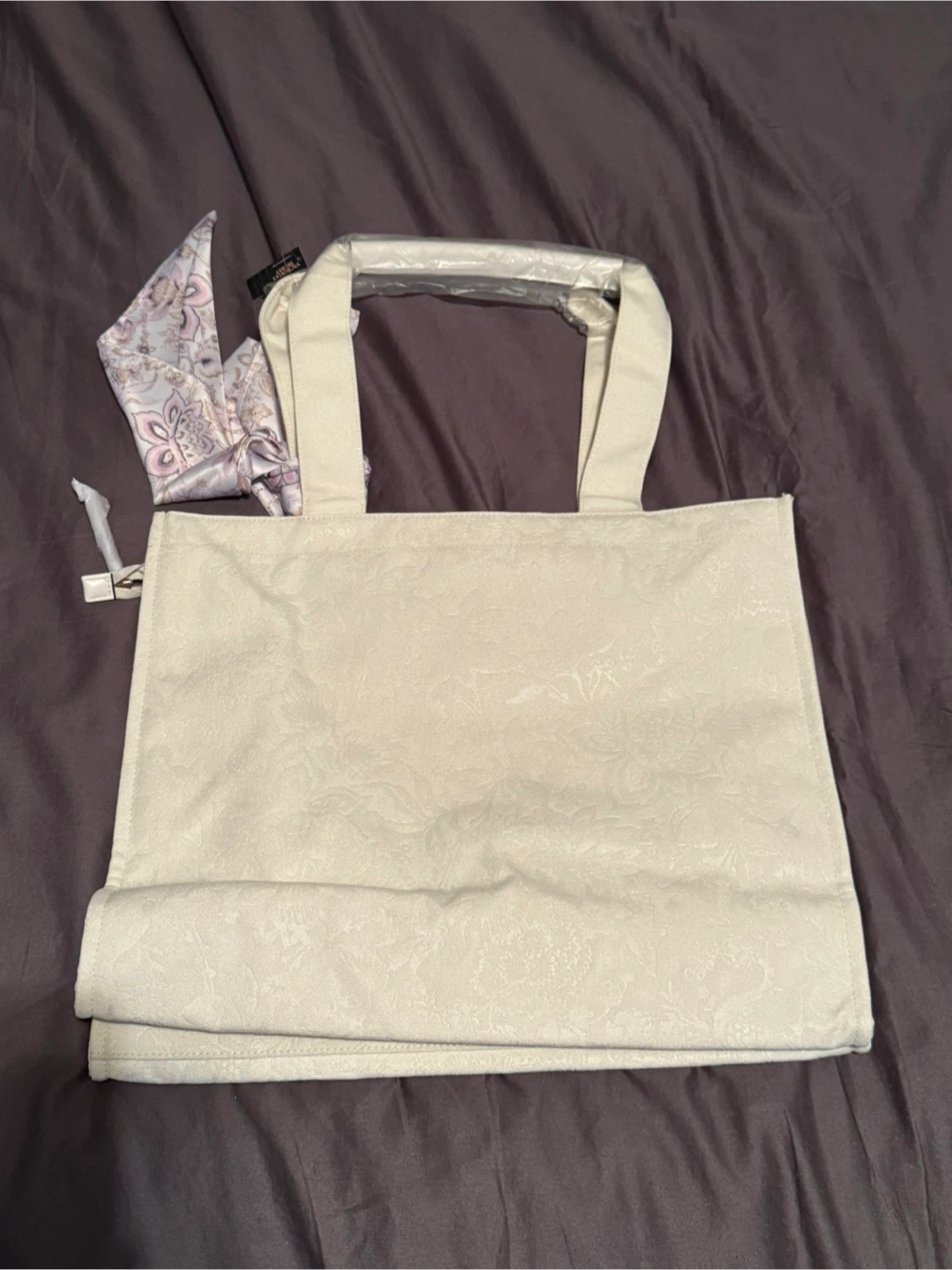 Victoria's Secret Tote Bag - New! - photo 2