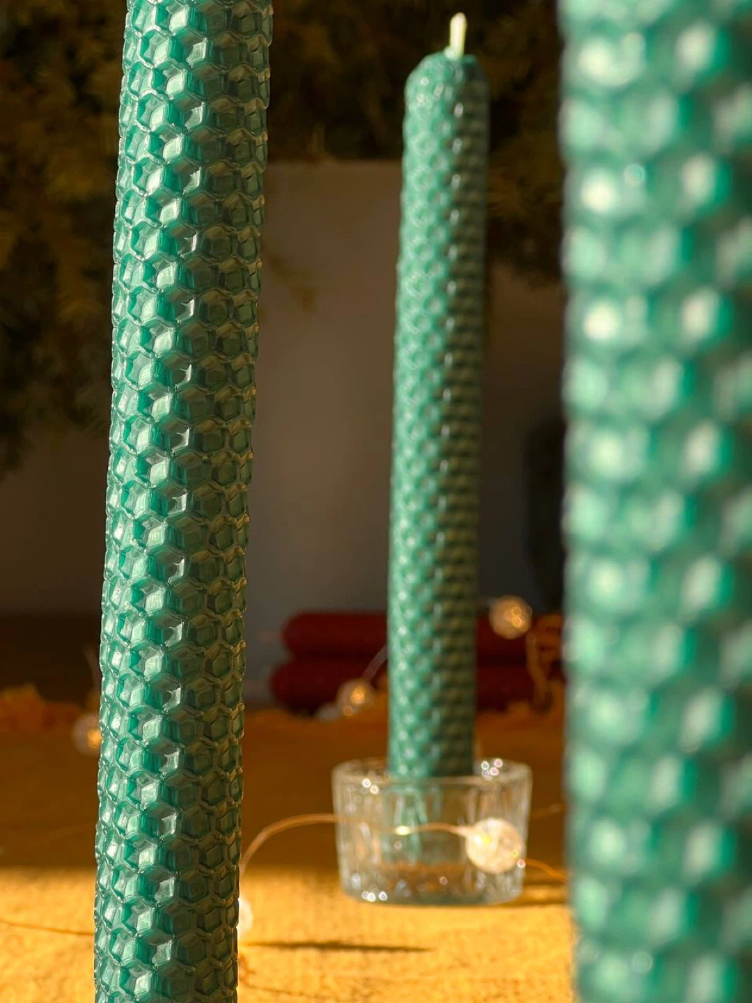 Handmade Beeswax Candle - Green, Red - photo 2