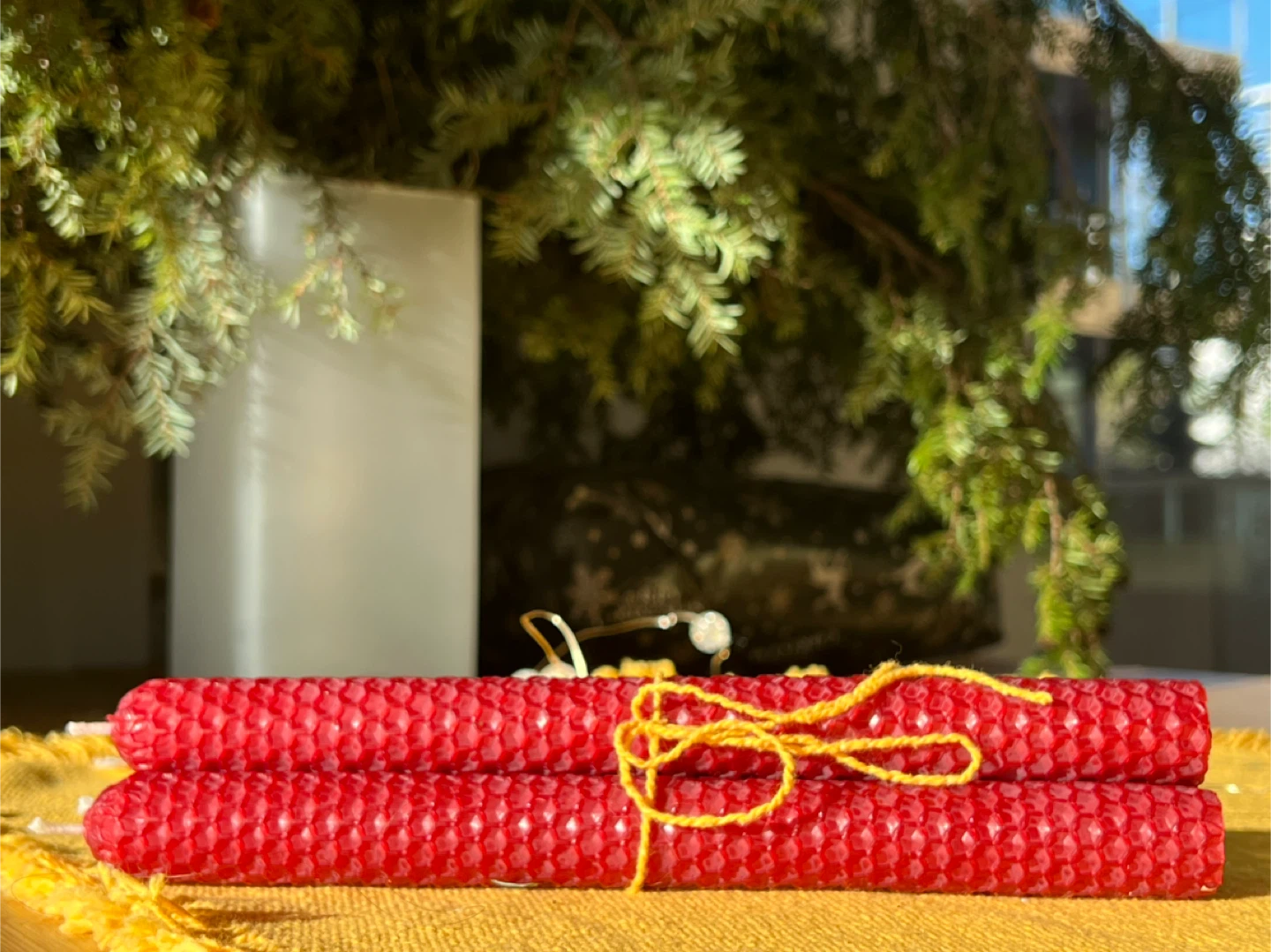 Handmade Beeswax Candle - Green, Red - photo 5