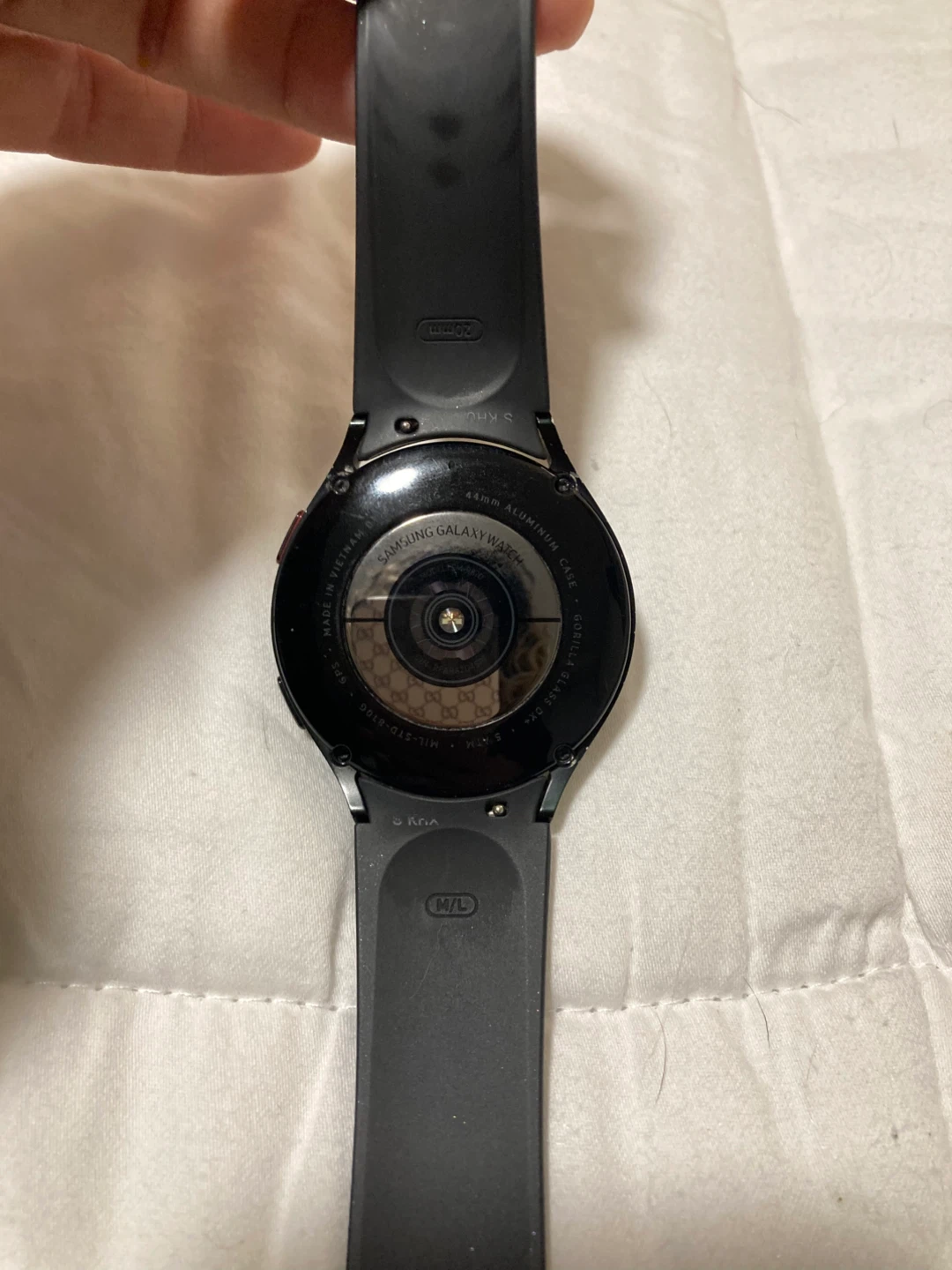 Samsung Galaxy Watch 4 44mm Black w/ Charger - photo 3