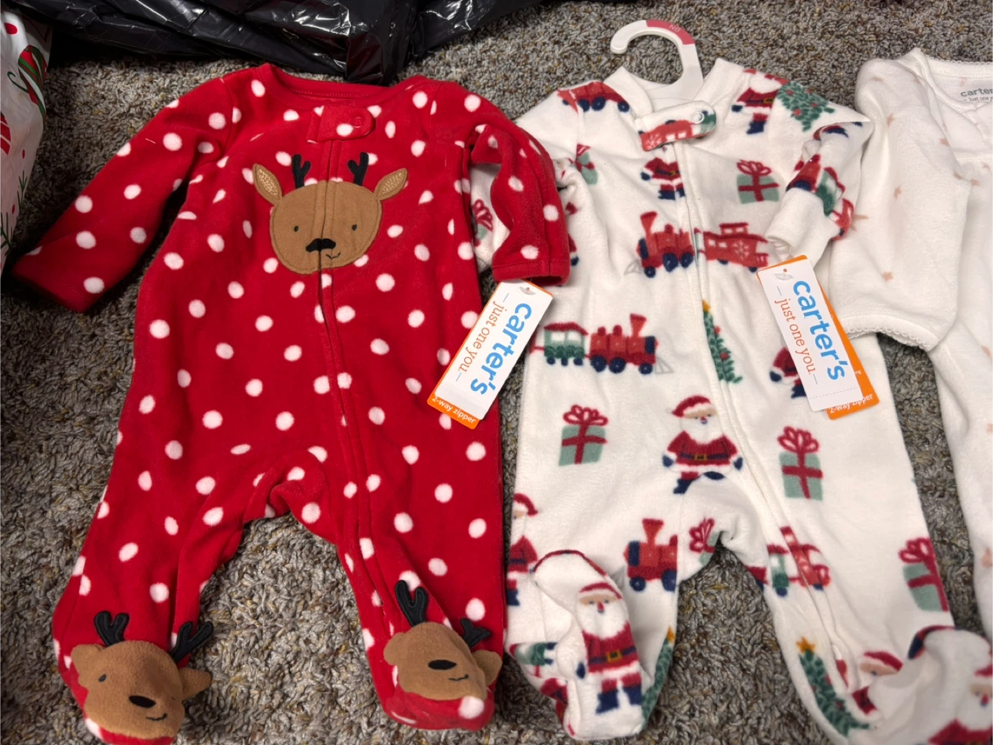 Carter's 0- 3M Baby Pajamas Lot - 5 Sleepers