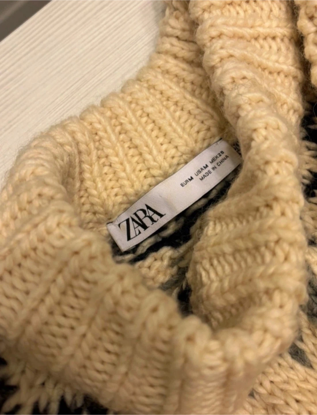 Zara Cream Knit Sweater - Size M