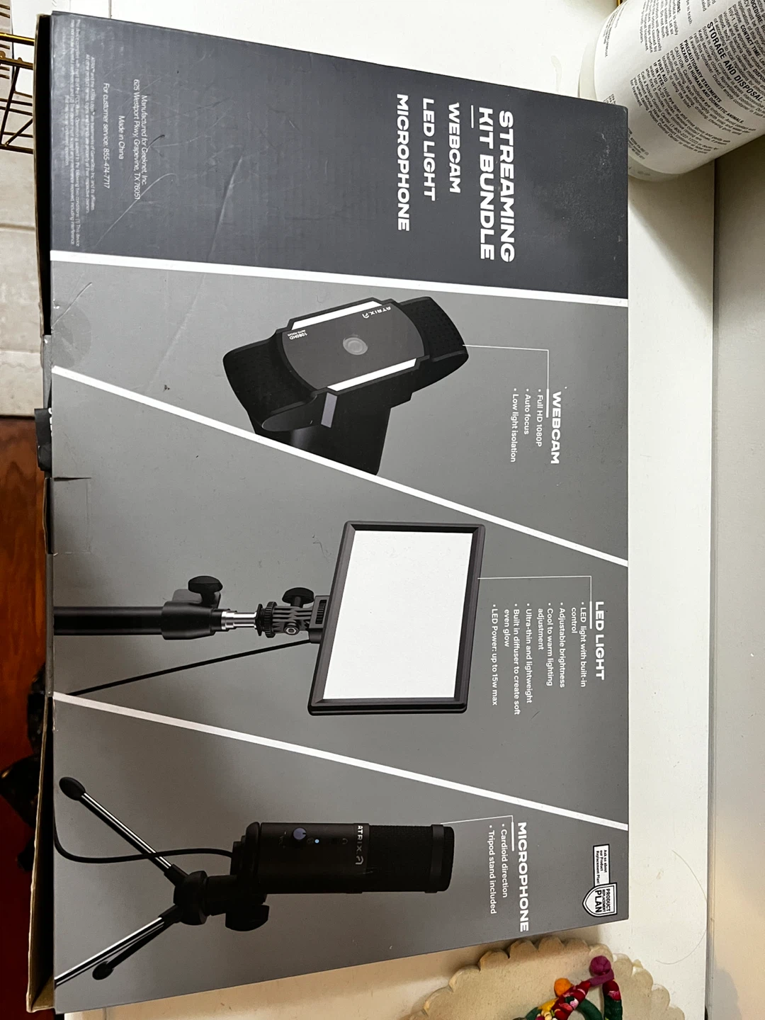 Atrix Streaming Kit Bundle - Webcam, LED Light, Microphone