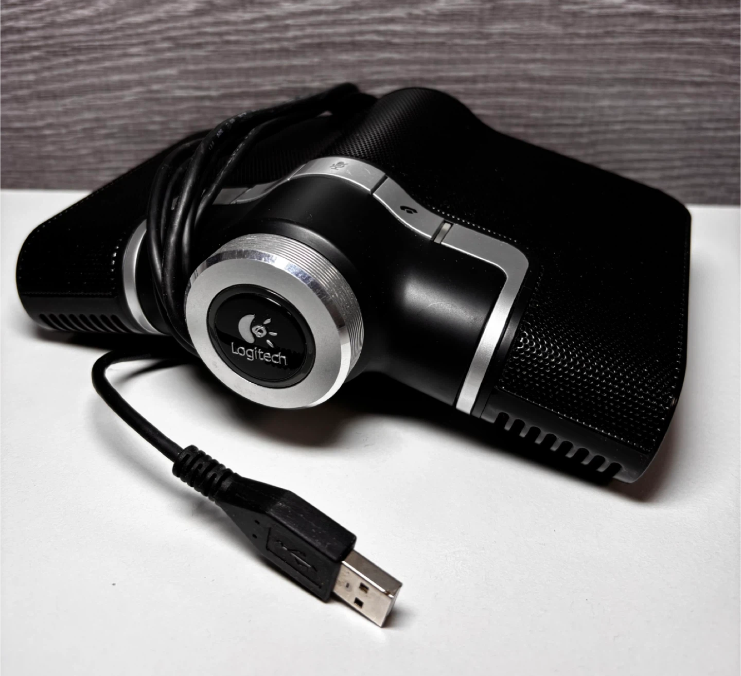 USB Speakerphone pour Zoom & Teams – Micro + Haut-parleur – 15 $